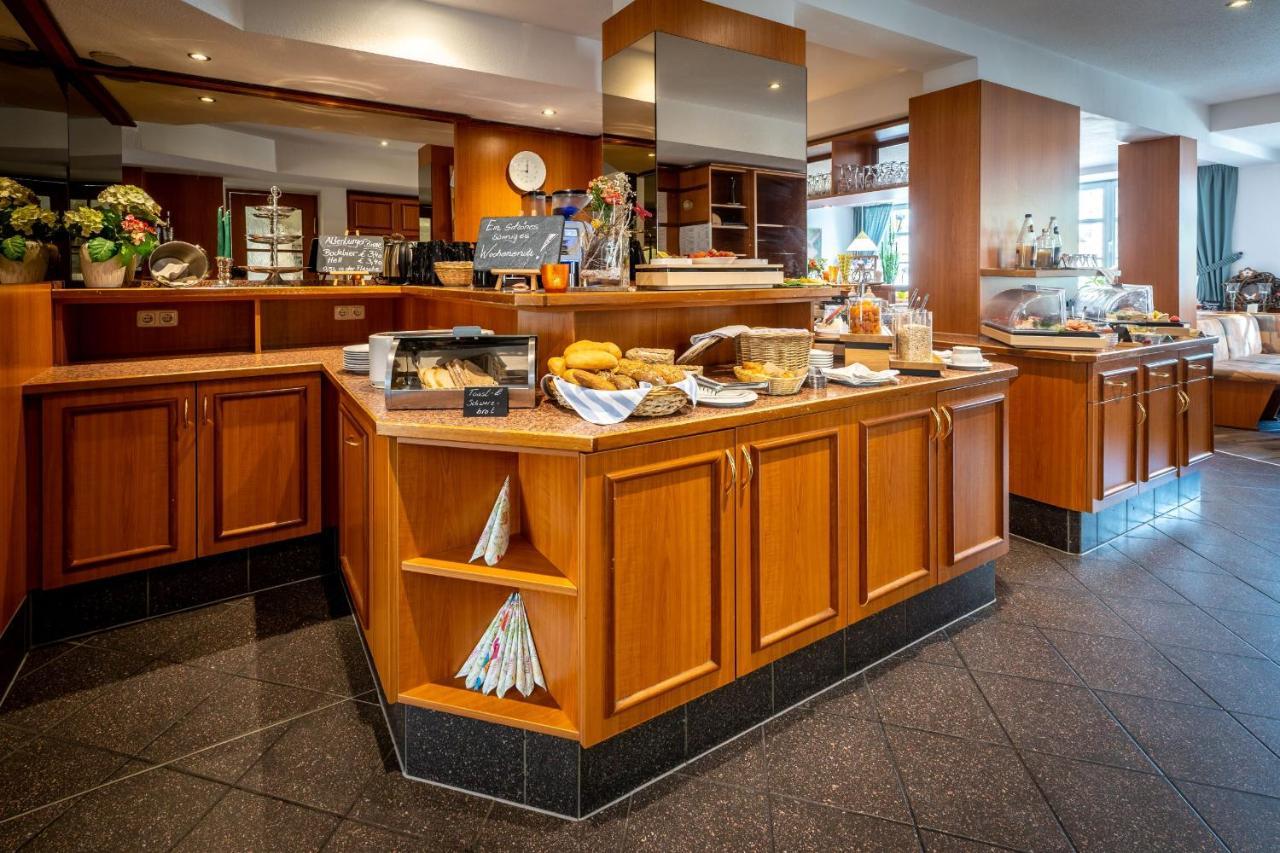Hotel Reussischer Hof Schmölln Extérieur photo