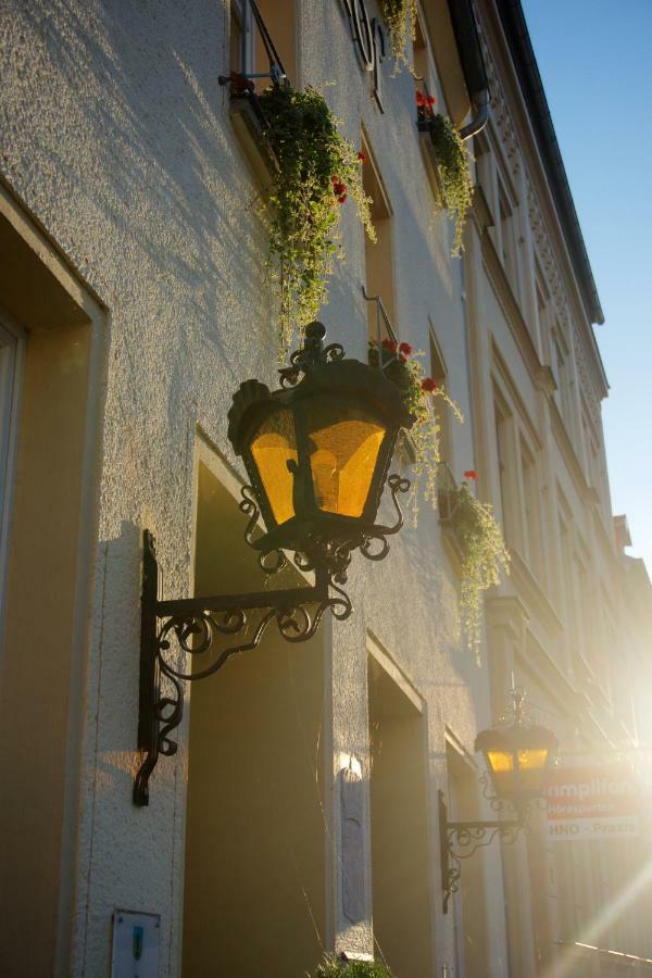 Hotel Reussischer Hof Schmölln Extérieur photo